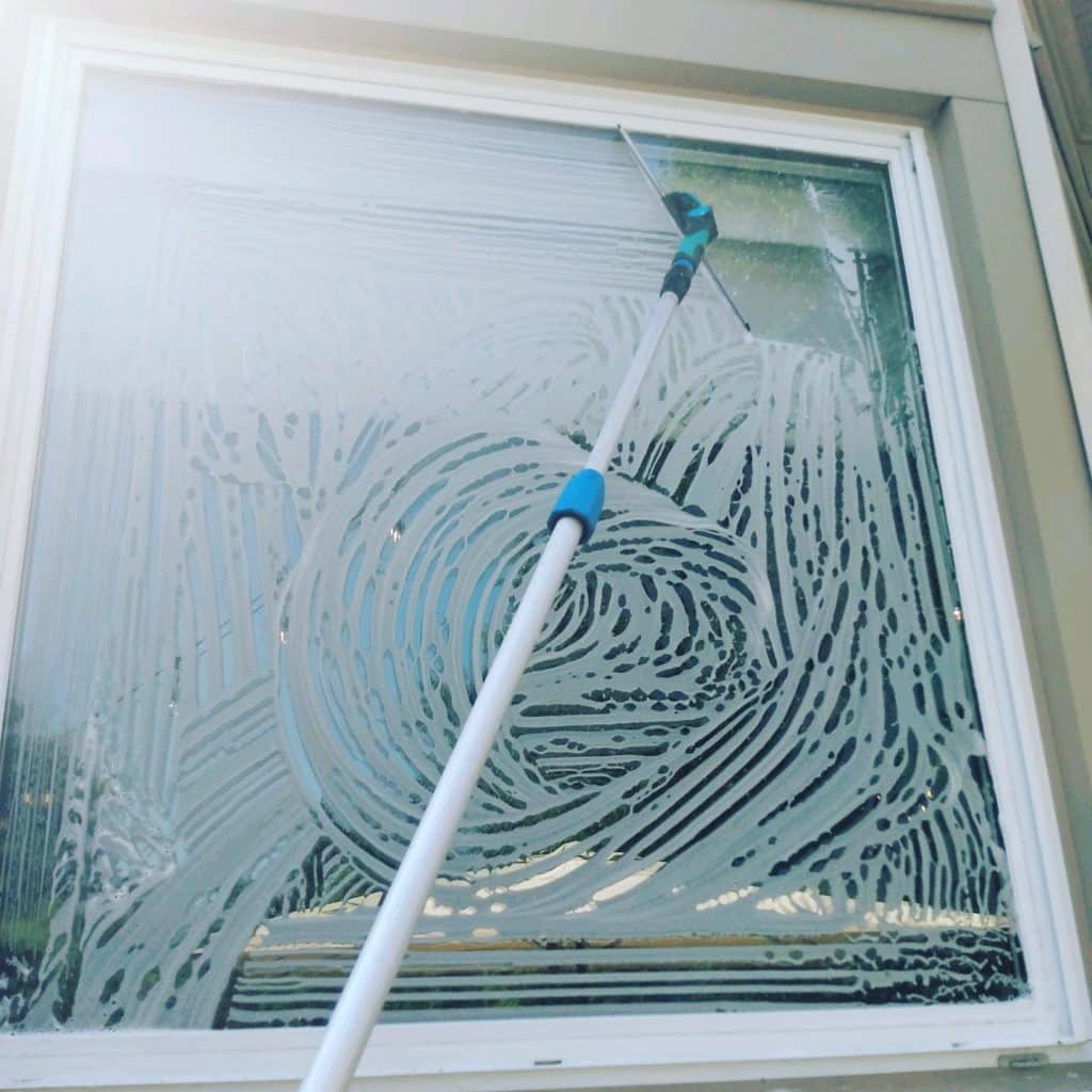 Outdoor Window Cleaning Solution