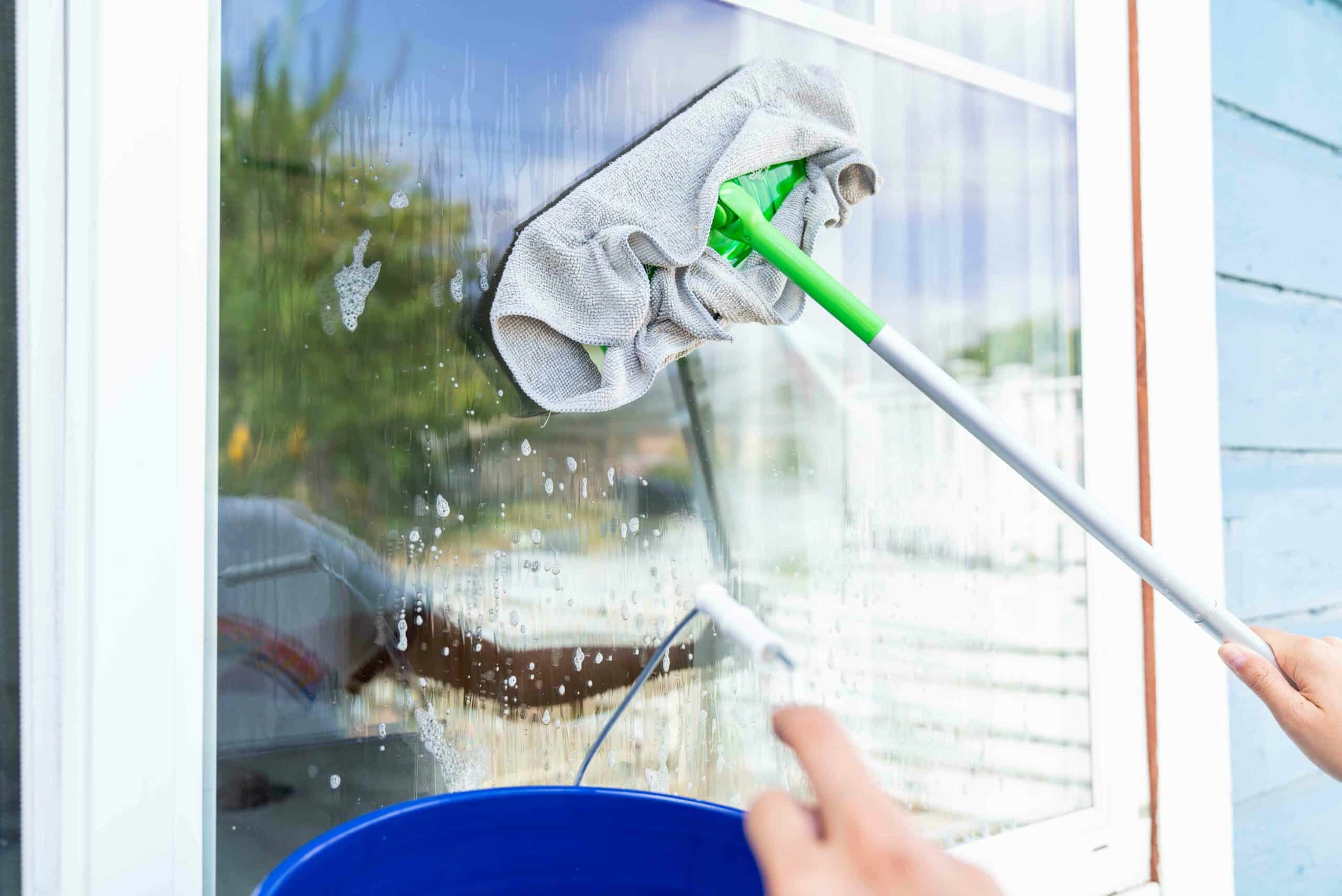 Best Cloth For Cleaning Windows